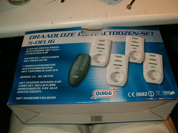 http://meuk.spritesserver.nl/projects/kaku-lirc/tmb-hpim3118.jpg